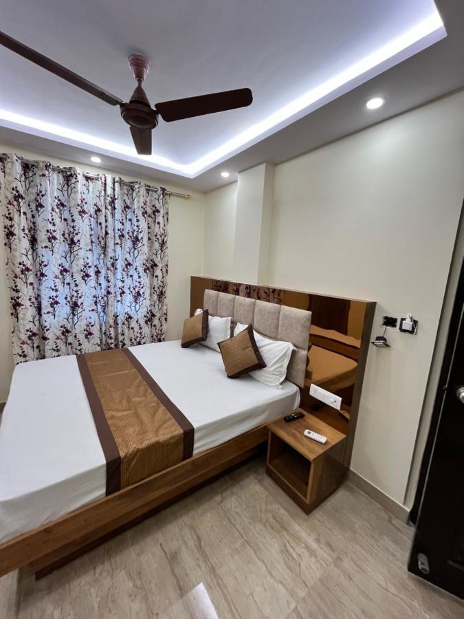 Hotel Mahalaxmi Deluxe Νέο Δελχί Εξωτερικό φωτογραφία
